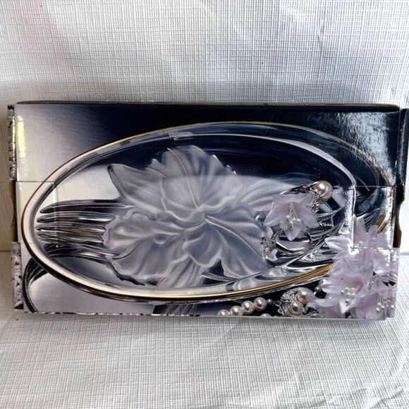 Home Beautiful NEW Orchid Splendor Oval Candy Dish Trinket Bowl Gold Rim - Picture 1 of 11